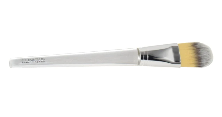 CLINIQUE  FOUNDATION BRUSH   Pędzel do podkładu